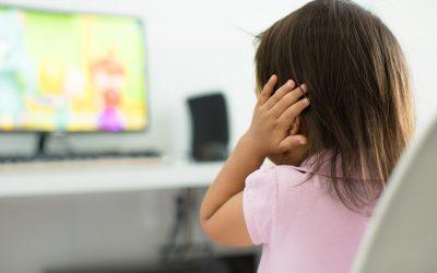 ¿Cómo sé si mi bebé o mi hijo es autista?